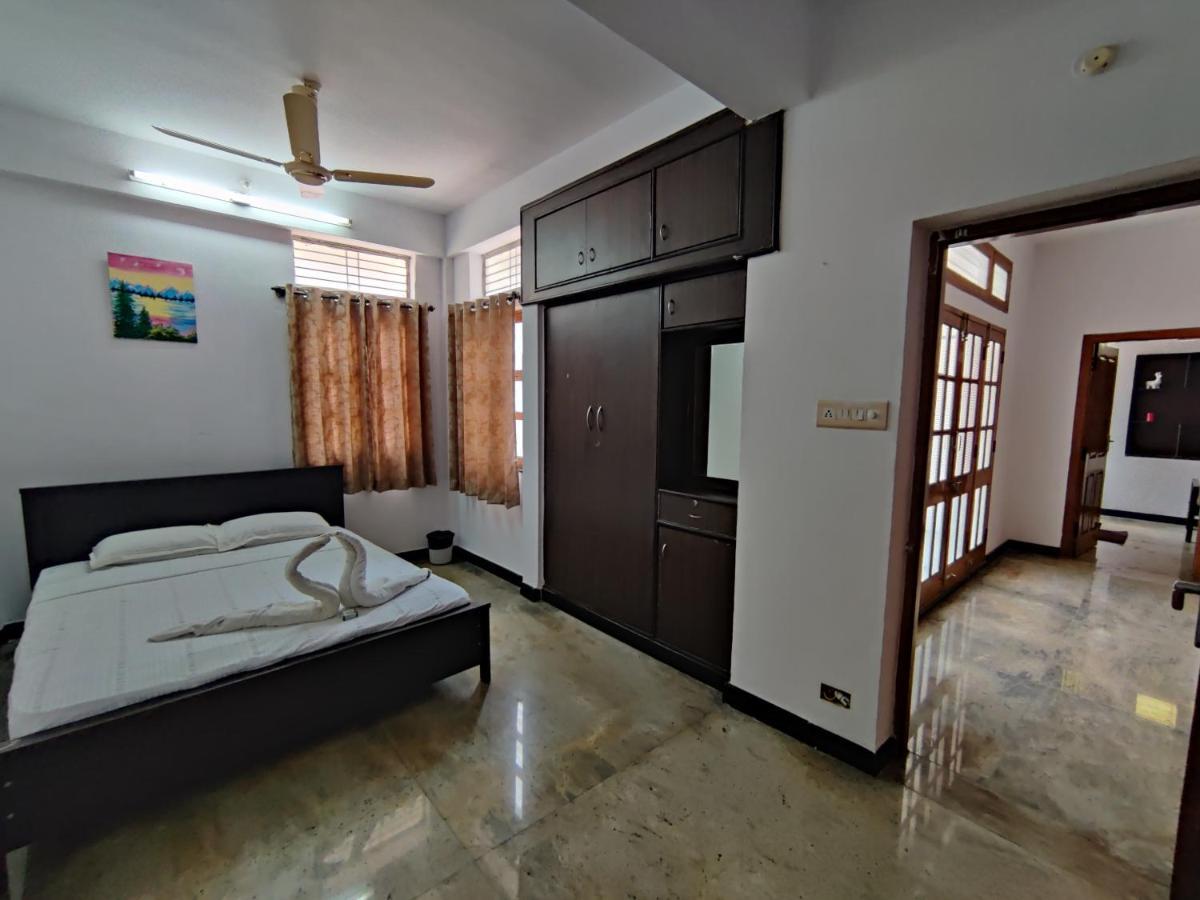 Yoga House Leilighet Vanivilasa Puram Eksteriør bilde